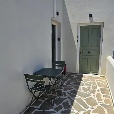 Blue Lagoon, A11, Bay, Syros Ξενοδοχείο με διαμερίσματα *